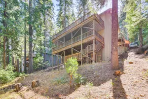 Cold Springs Mountain Cabin: Hot Tub & Generator - Image 3