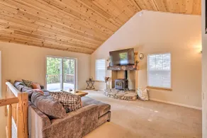 Cold Springs Mountain Cabin: Hot Tub & Generator - Image 5