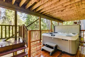 Cold Springs Mountain Cabin: Hot Tub & Generator - Image 2