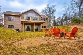 Recreational lakefront home with private dock, tra - Image 3