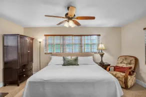 Beautiful Comfy Home With Private Hot Tub Close To Beach home - Image 5