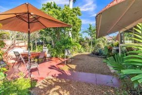 Beautiful Comfy Home With Private Hot Tub Close To Beach home - Image 2