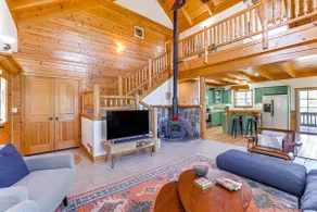 Family-Friendly Cabin By Golf Course & Marina - Image 5