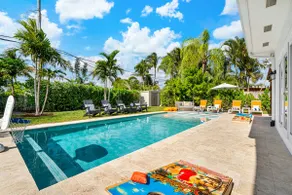 NewHeatedPool*Walk2Beach*BeachShuttle*Gameroom*BBQ* - Image 4