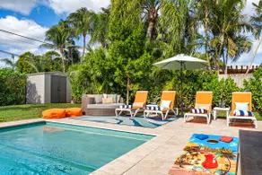 NewHeatedPool*Walk2Beach*BeachShuttle*Gameroom*BBQ* - Image 5