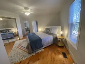 Vintage Cottage less than 3 mi from Duke Hospital - Image 3