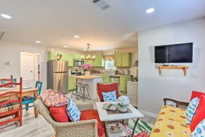 Walk to Cedar Creek Reservoir: Home w/ Fire Pit! - Image 5