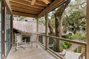 Unique Treehouse near the Village sleeps 6 guests - Image 3