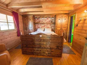 Charming chalet in Durbuy near adventure valley - Image 4