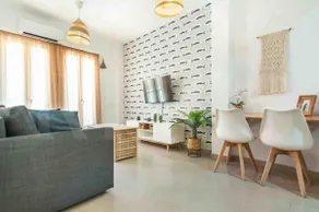 Bright apartment near the historic center by REMS - Image 5