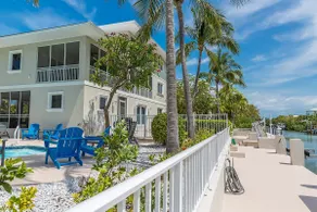 Sombrero Beach Beauty- Luxury Waterfront Pool Home, 50` Dock - Image 3