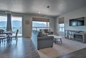 Modern Manson Condo w/ Pool & Lake Chelan Views! - Image 3