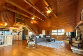 Charming Cabin w/ Hot Tub, Fire Pit & Views! - Image 5
