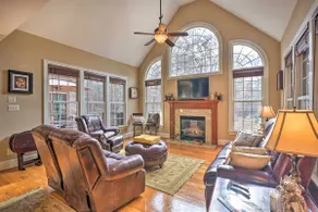 Luxury Estate: Game Room & Pickleball Court - Image 3