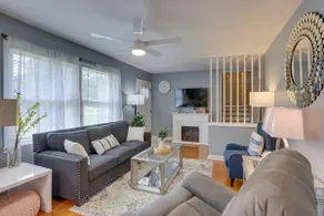 Modern Birmingham Escape w/ Yard + Fire Pit! - Image 4