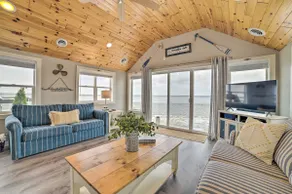 Charming Modern Cottage on Houghton Lake! - Image 4