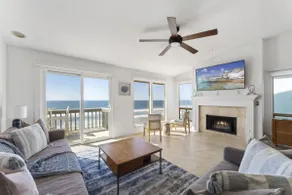 Oceanfront Home with Stunning View - Image 3