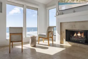 Oceanfront Home with Stunning View - Image 2
