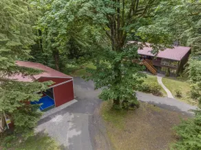 Indoor Pickleball - Pet Friendly, 2 Acres, HotTub! - Image 5