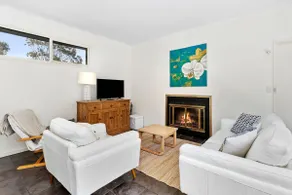 Hitchcock Holiday House - Image 4