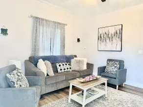 Newly Remodeled 2 Bedroom Home in Shelbyville Family Friendly - Image 5