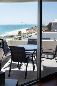 Cottesloe Beach View Apartments No.8 - Image 4