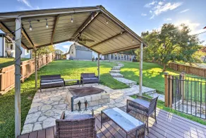 Granbury Home w/ Lake Granbury Access + Dock! - Image 2