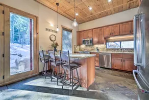 Shuttle to Ski Resort: Northstar Home! - Image 3