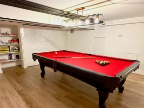 Luxury Redo: Hot Tub, Playroom, Sleeps 12 - Image 3