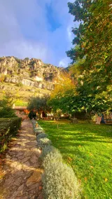 Casa Corazón de piedra en el Río Dulce - Image 2