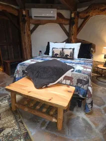 The Hobbit House - Romance Straight From The Shire - Image 4