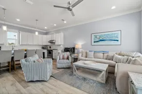 ☀️ Chateau Vitamin Sea | Golf Cart & Dog Friendly* | FREE Parasailing - Image 2