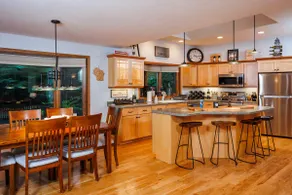 Private Wooded Lot, Spacious home- Near Egg Harbor - Image 3