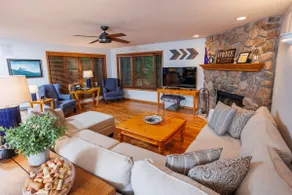 Private Wooded Lot, Spacious home- Near Egg Harbor - Image 2