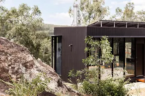 Joyce - 1 Bedroom WanderPod - Image 2