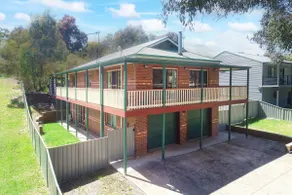 Wilson - Family home with Pool in Bonnie Doon - Image 2