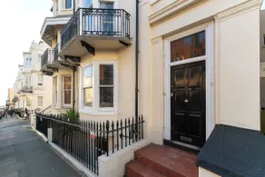 The perfect apartment - 2 min from the Beach! - Image 4