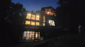 Cabine de luxe élégante avec de superbes vues sur la montagne! - Image 3