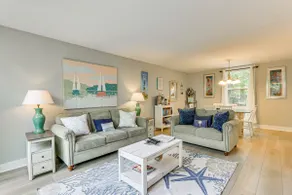 Walk to Beach: Coligny Gem w/ Community Perks! - Image 4
