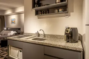 LIV - Apartment 811 - Image 3