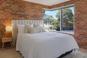 Pelican Waters - Apartment 7 - Image 4