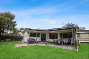 Raymond Island Retreat-4BR Pet-friendly w/ Jetty - Image 4