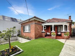 Two bedroom house with great outdoor area - Image 2