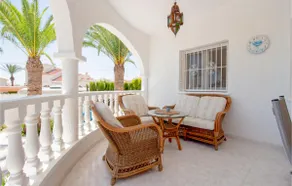 Gorgeous Home In Ciudad Quesada-Rojales - Image 3