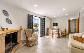 Beautiful Home In Bedmar - Image 3