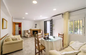 Beautiful Home In Bedmar - Image 4