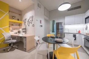 Affordable Luxury with parking 300Mbps wifi - Image 5