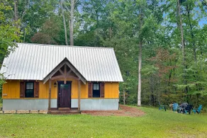 Free Ruby Falls Ticket & More - Hot Tub-2BR +Loft Cabin-2 mi to Cloudland-Hiking-Golfing-Chattanooga - Image 3