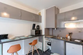 Le Baudis - Grand Studio avec coin nuit et parking - Image 2