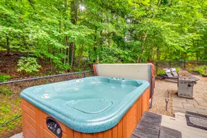 Walk to Water: Lake Winnipesaukee Home w/ Hot Tub - Image 2